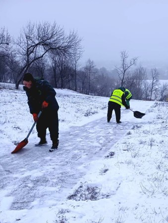 Харків прибирають від снігу